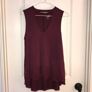 Maroon tank shirt